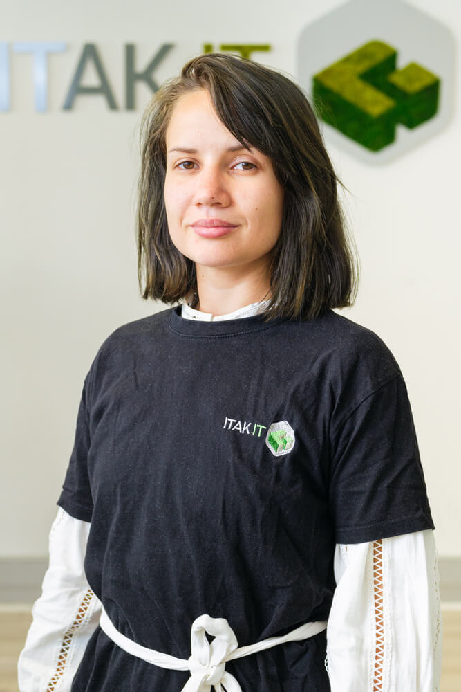 Lucie G., UX/UI art director at ITAK IT